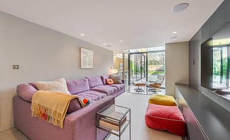 Location Creation: Blenkare: Sitting room  (1)