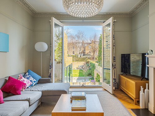 Location Creation: Blenkare: TV room