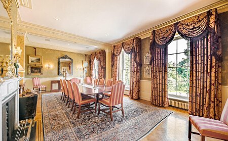 Location Creation: Binfield Court: dining room