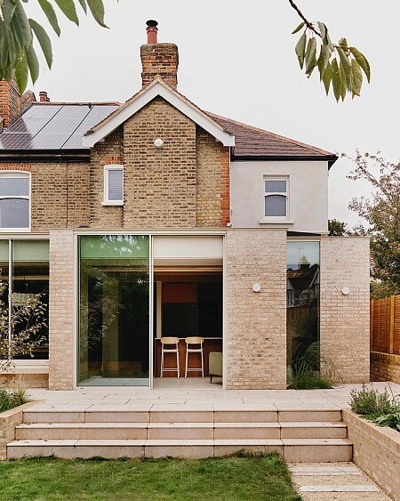 AF11AC5D-F637-490D-BDAE-B695DE88BE55