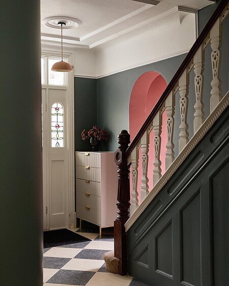 4565089E-DAD8-4073-9565-8115FCE895B4