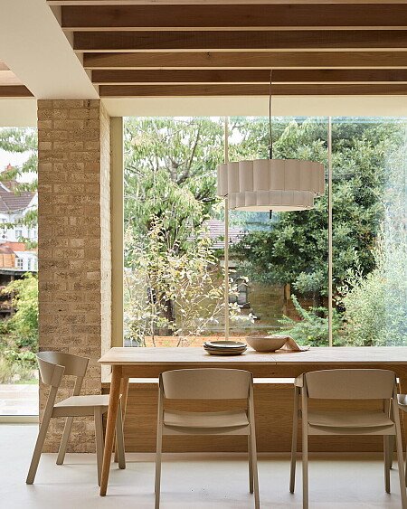 EA4BCA97-510D-4D39-A926-FE3D5B90D584