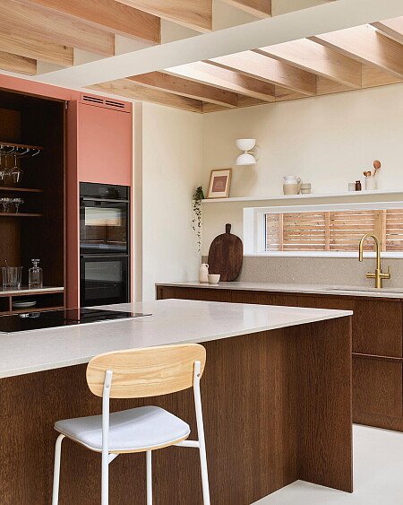 F213EAA4-0D1D-4937-8439-19E915E68EA8