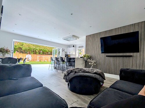 PXL_20250502_183400572~2