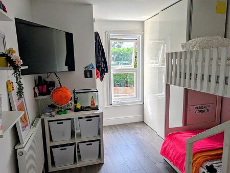 PXL_20250905_120620180~2