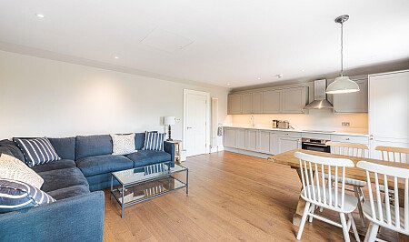 Location Creation:Constantine:annex living