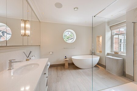 Location Creation:Constantine:bathroom 1