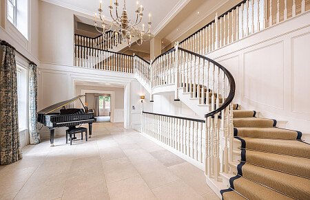 Location Creation:Constantine:grandpiano