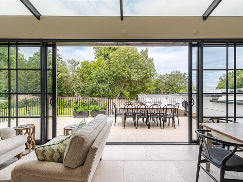 Location Creation:Constantine:living