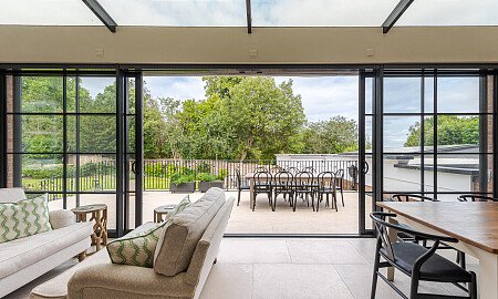 Location Creation:Constantine:living