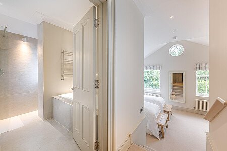 Location Creation:Constantine:twin bedroom and ensuite