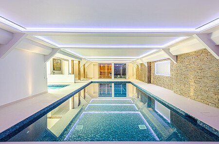 Location Creation:Essex barn:Indoor swimming pool 2