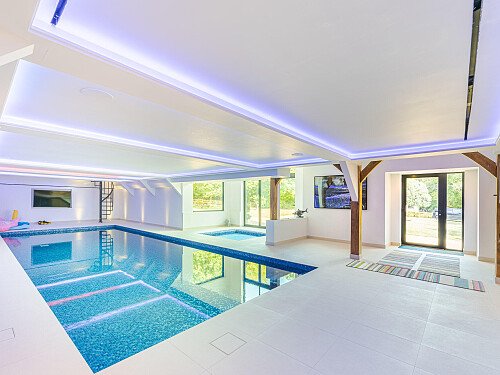 Location Creation:Essex barn:Indoor swimming pool