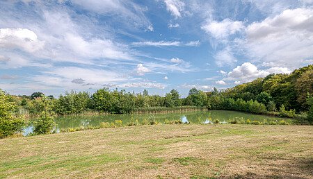 Location Creation:Essex barn:lake 5