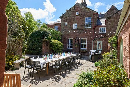 court yard Minton-Hall42