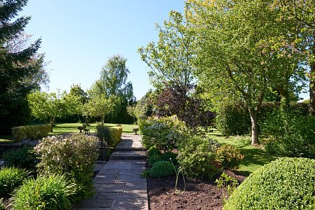 garden 3 Minton-Hall1