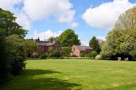 Garden Minton-Hall39