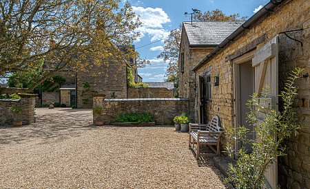 Location Creation: Kirby Farm:Exterior (1)