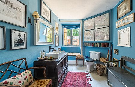 Location Creation: Kirby Farm:Loo