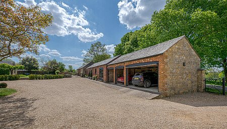 Location Creation: Kirby Farm:Outbuildings  (1)