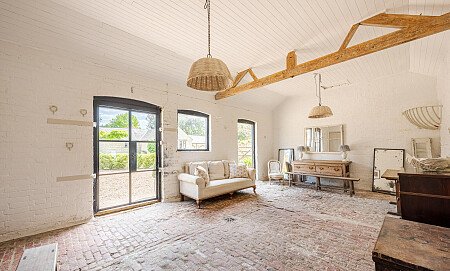 SittLocation Creation: Kirby Farm:sitting room