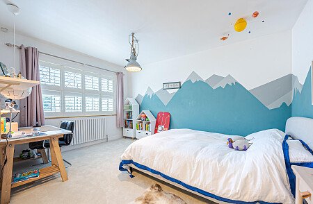 Location Creation: Lawn House: bedroom (4)