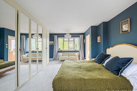 Location Creation: Lawn House: Bedroom