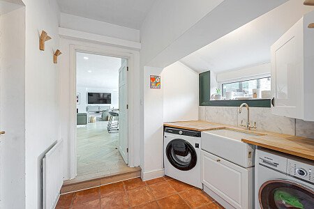 Location Creation: Lawn House: Utility