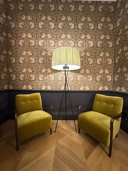 4. ARK Loc - Queen Anne's Gate