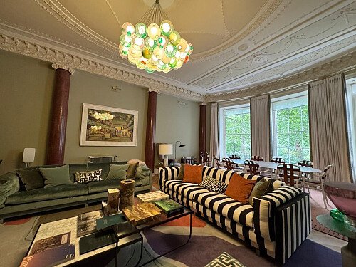 9. ARK Loc - Queen Anne's Gate