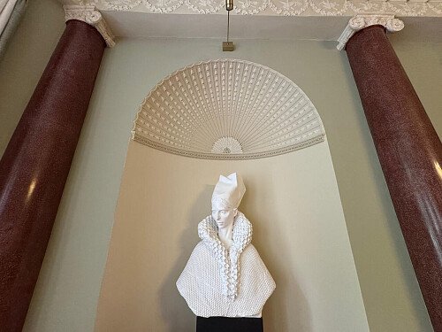 13. ARK Loc - Queen Anne's Gate