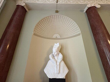 13. ARK Loc - Queen Anne's Gate