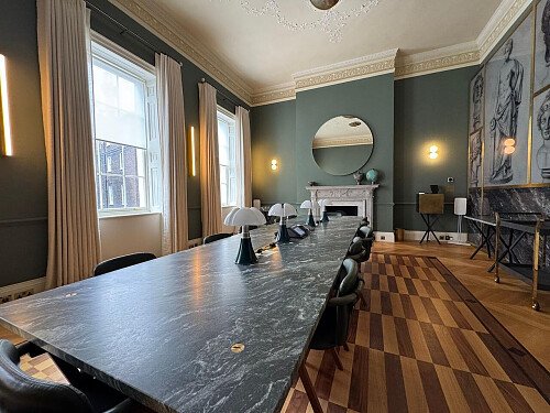 20. ARK Loc - Queen Anne's Gate