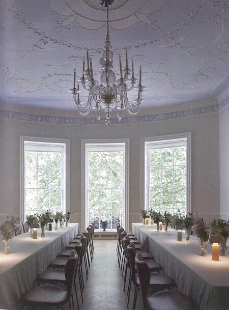 24. ARK Loc - Queen Anne's Gate