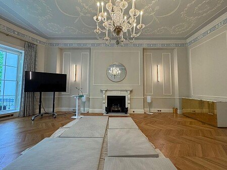 25. ARK Loc - Queen Anne's Gate