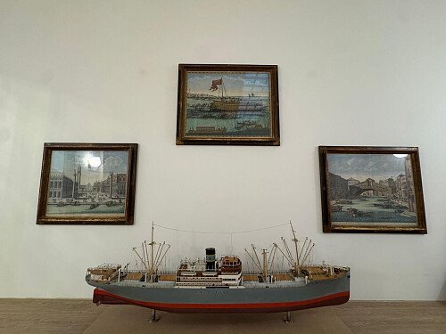 31. ARK Loc - Queen Anne's Gate