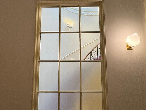 32. ARK Loc - Queen Anne's Gate