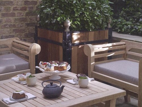 38. ARK Loc - Queen Anne's Gate