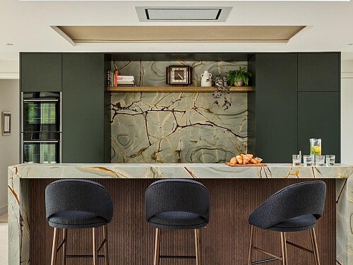 The Walled Garden3064