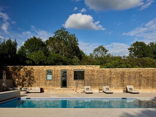 The Walled Garden3172