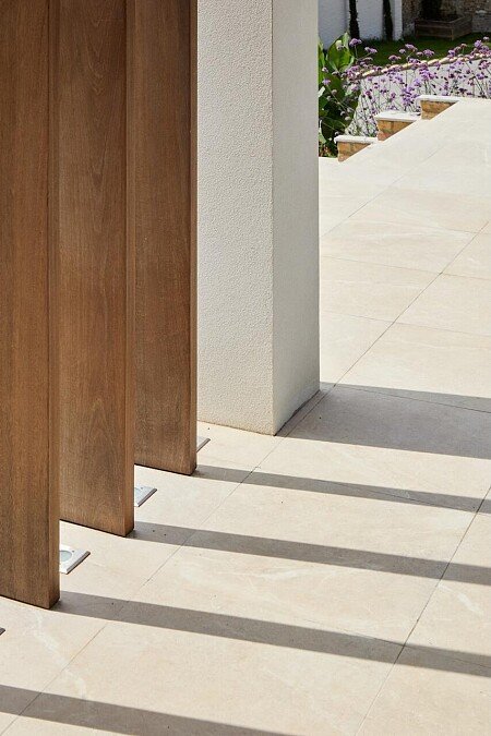 The Walled Garden2975