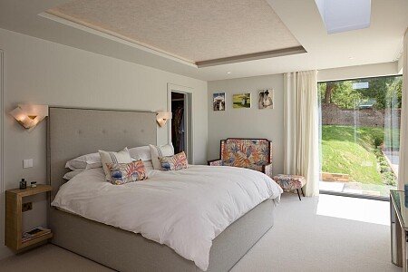 The Walled Garden2983