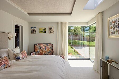 The Walled Garden2987