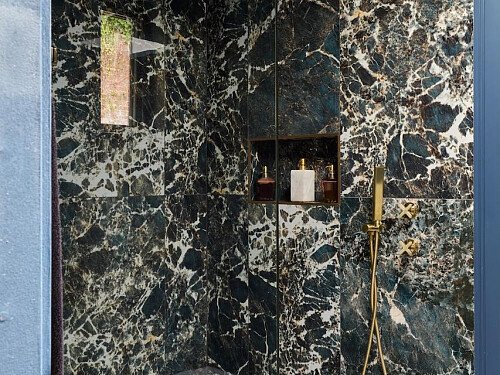 The Walled Garden3010