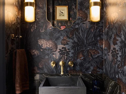 The Walled Garden3041