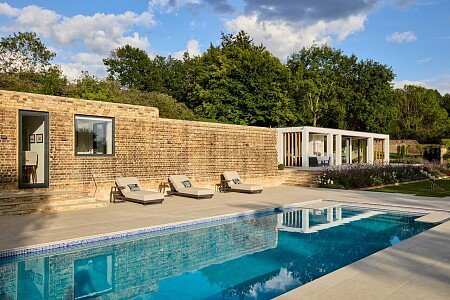 The Walled Garden3221