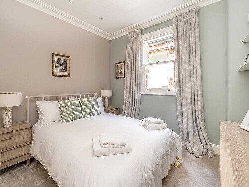 36 Landford Road Putney London SW15 1AG-45