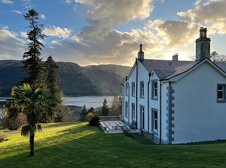 Screenshot 2025-09-24 at 05.28.38