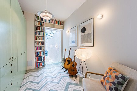 Location Creation:Northbrook N22:connecting room