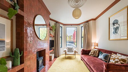 Location Creation:Northbrook N22:Lounge